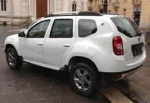 Ile kosztuje Dacia hybryda?