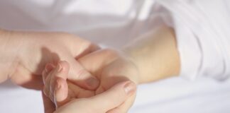 Jaki olejek do masażu intymnego?